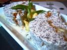 Mohnparfait mit Ananas-Minz-Ragout - Rezept