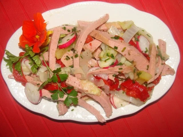 Fleisch : - Fleischkäsesalat mit Kartoffelmarinade - - Rezept