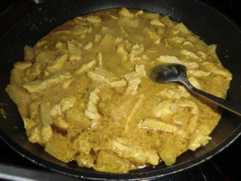 Puten-Curry-Geschnetzeltes asiatisch an Basmatireis - Rezept - kochbar.de