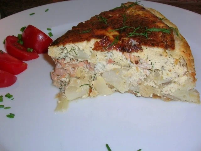 Lachs-Spargel-Quiche mit frischem Dill - Rezept