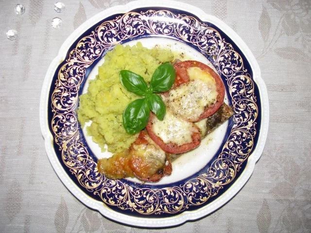 Rezept: Fisch: Rotbarsch mit Mozzarella überbacken Fisch: Rotbarsch mit Mozzarella überbacken - Rezept