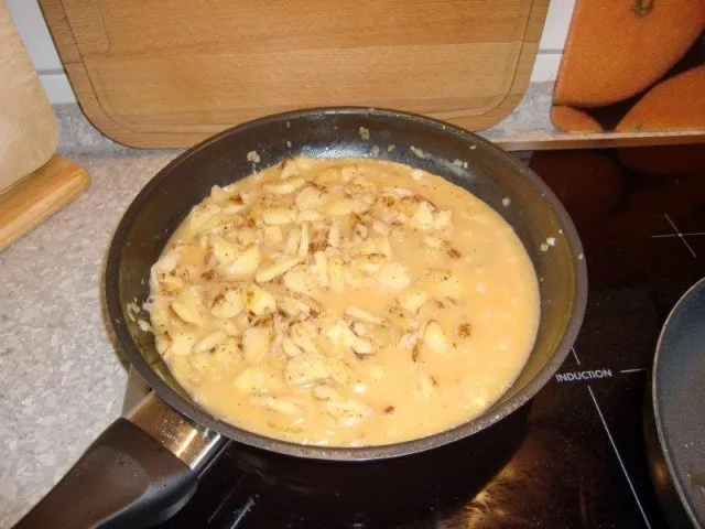 Rezept: Bratkartoffeln mit Bratwurst Bild Nr. 6 Bratkartoffeln mit Bratwurst - Rezept - Bild Nr. 6