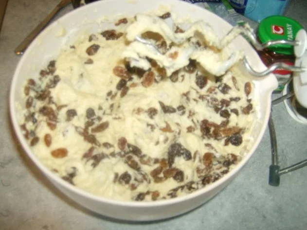 Rezept: Rosinenhefekuchen ala Muttl auf Vorrat Bild Nr. 3 Rosinenhefekuchen ala Muttl auf Vorrat - Rezept - Bild Nr. 3