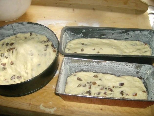 Rezept: Rosinenhefekuchen ala Muttl auf Vorrat Bild Nr. 5 Rosinenhefekuchen ala Muttl auf Vorrat - Rezept - Bild Nr. 5