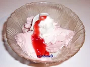 Dessert: Erdbeer-Blitzeis - Rezept