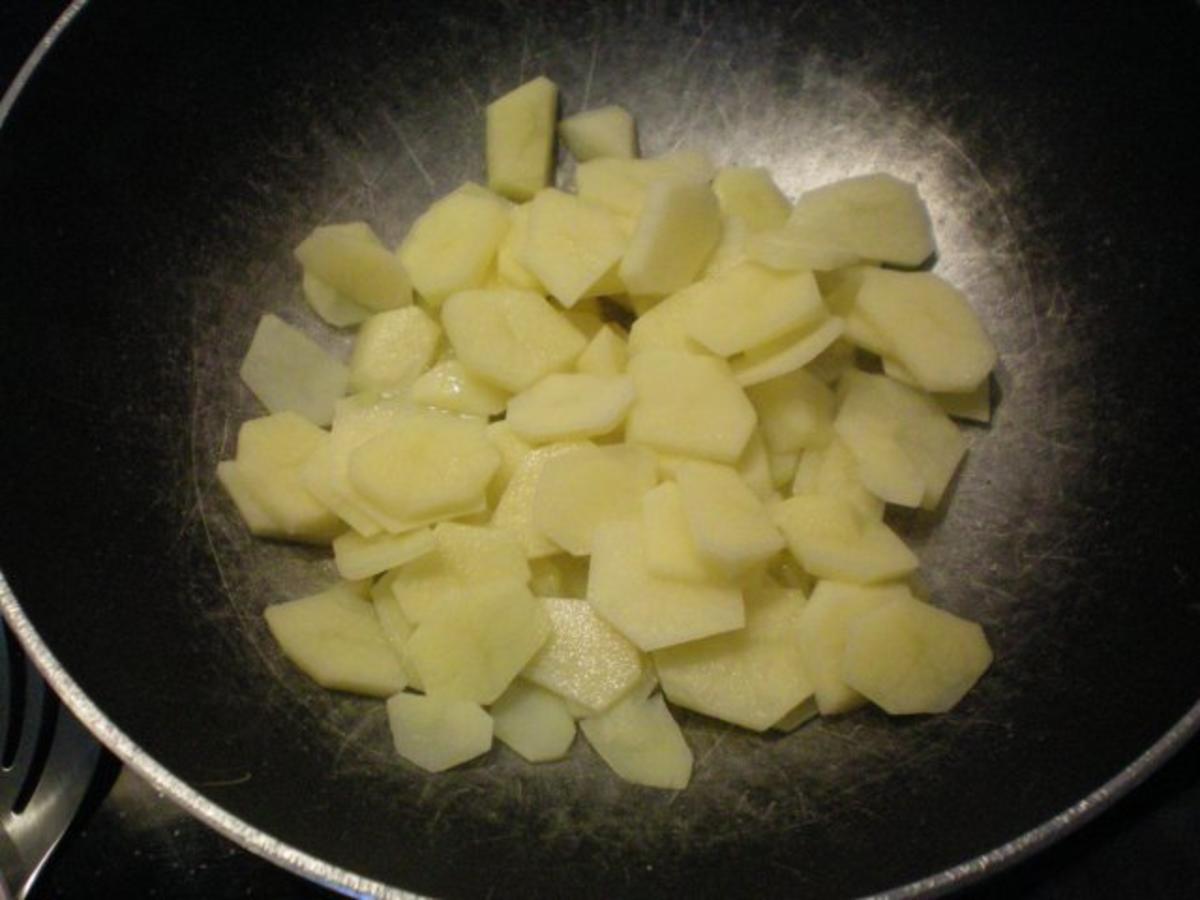Bratkartoffeln mit Schinken und Pilzgemüse - Rezept - Bild Nr. 2
