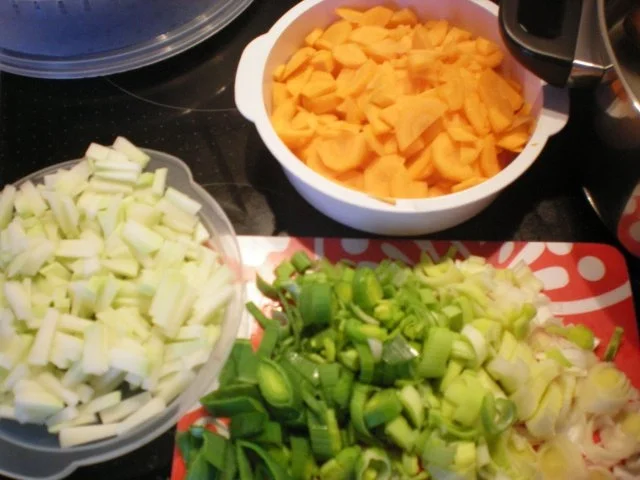 Rezept: Schnippelbohnensuppe mit Carbanossi (Rezept überarbeitet) Bild Nr. 5 Schnippelbohnensuppe mit Carbanossi (Rezept überarbeitet) - Rezept - Bild Nr. 5