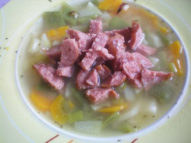 Rezept: Schnippelbohnensuppe mit Carbanossi (Rezept überarbeitet) Bild Nr. 8 Schnippelbohnensuppe mit Carbanossi (Rezept überarbeitet) - Rezept - Bild Nr. 8