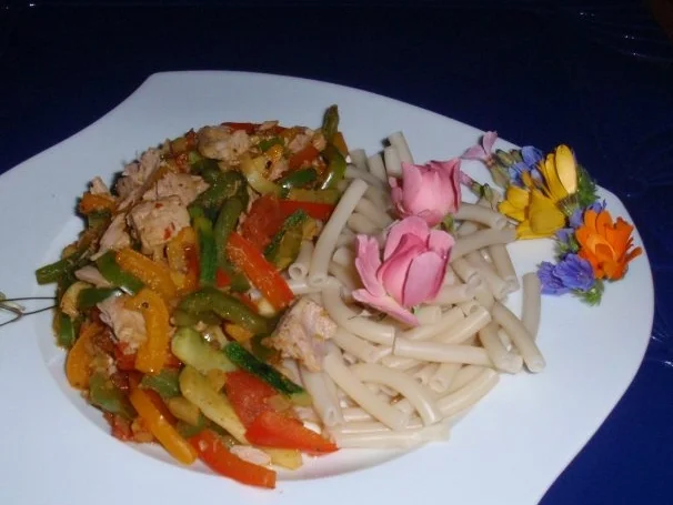 Sommergemüse mit Thunfisch und Makkaroni - Rezept - Bild Nr. 14