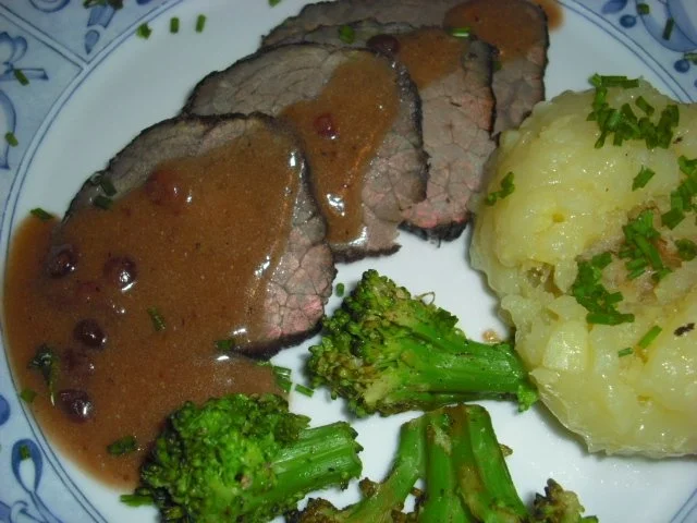 Rezept: Rinderbraten - gebeizt Bild Nr. 8 Rinderbraten - gebeizt - Rezept - Bild Nr. 8