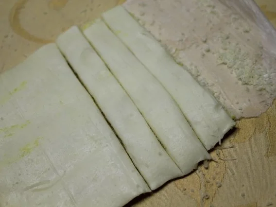 Käse-Flutes - Rezept - Bild Nr. 3