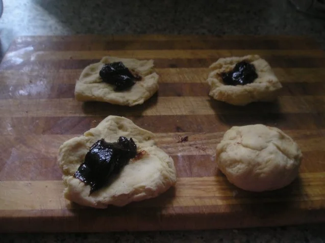 Rezept: Germknödel Bild Nr. 4 Germknödel - Rezept - Bild Nr. 4