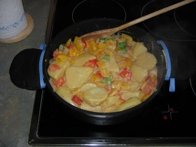 Rezept: Kartoffel/Paprika Pfanne Bild Nr. 2 Kartoffel/Paprika Pfanne - Rezept - Bild Nr. 2