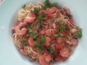 Spaghetti Frutti de Mare con gamberi le erbe - Rezept