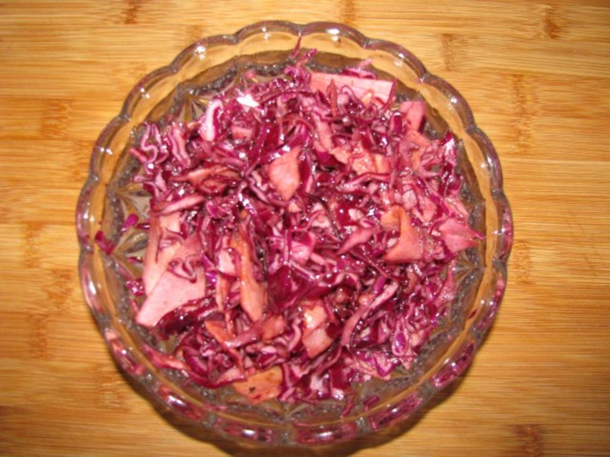 Salate: Rotkohlsalat - Rezept