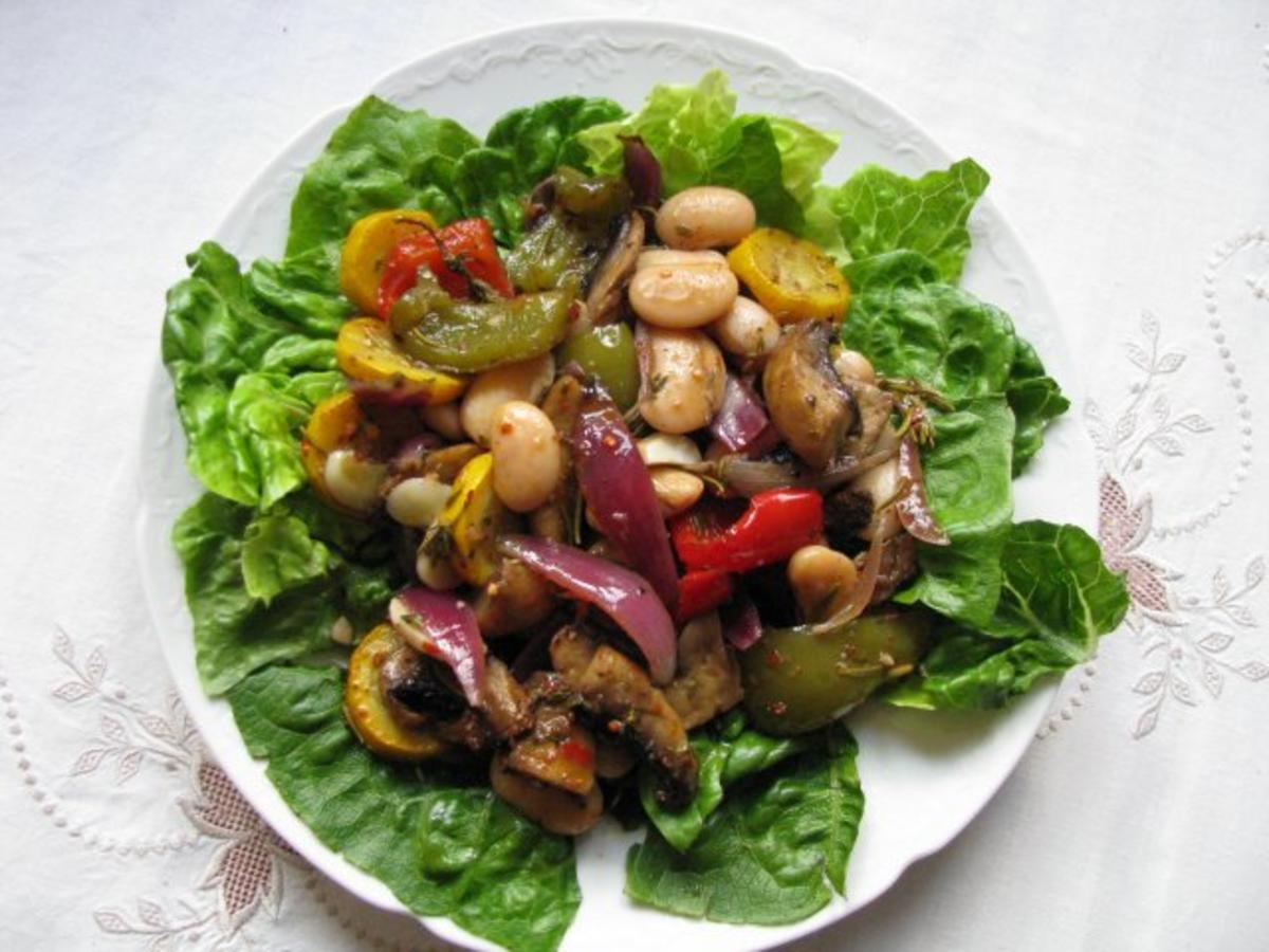 Salate: Lauwarmer Gemüsesalat - einfach - von saturnia
