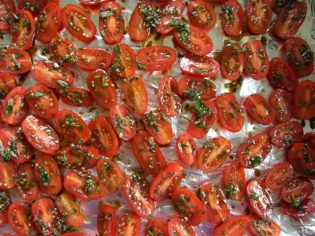 Rezept: selbstgemachte getrocknete Tomaten Bild Nr. 3 selbstgemachte getrocknete Tomaten - Rezept - Bild Nr. 3