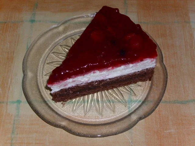 Rezept: Schnelle Grütze Torte Bild Nr. 2 Schnelle Grütze Torte - Rezept - Bild Nr. 2