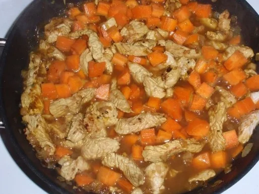 Hähnchen-Karotten-Muschelnudel-Pfanne - Rezept - Bild Nr. 9