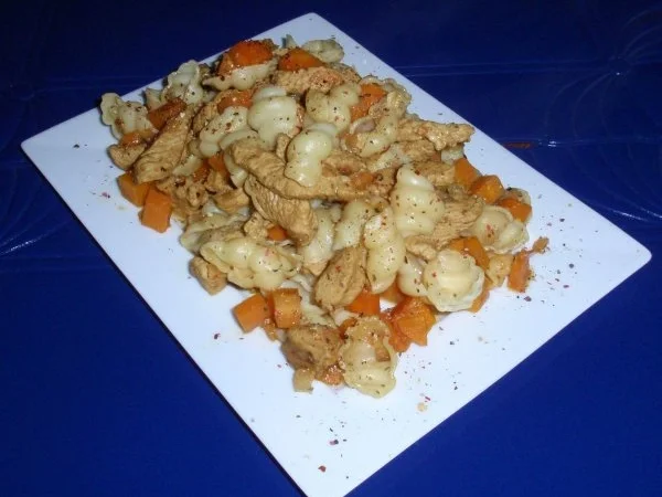 Hähnchen-Karotten-Muschelnudel-Pfanne - Rezept - Bild Nr. 13