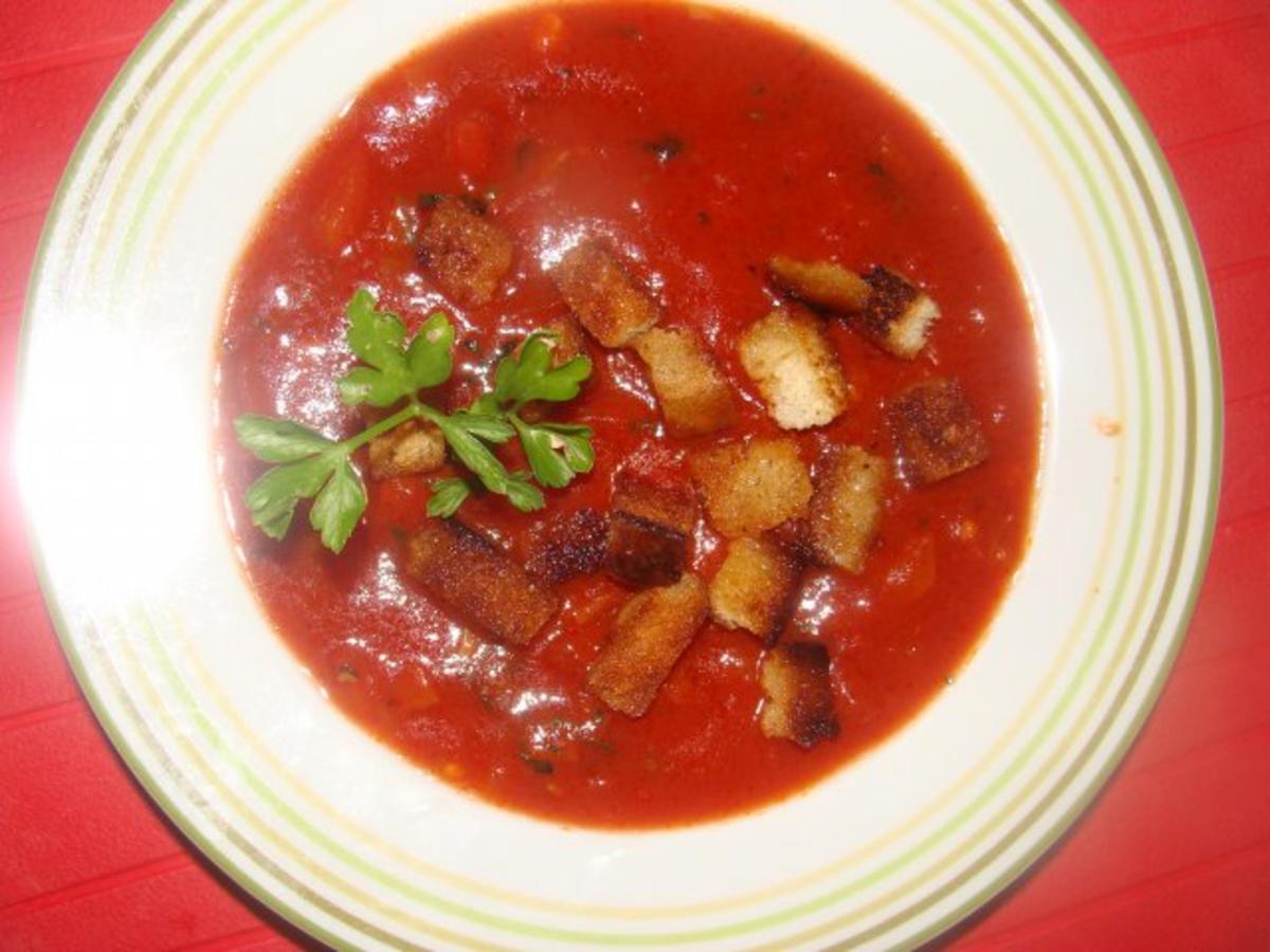 Suppe : - Kalte Tomatensuppe - - Rezept