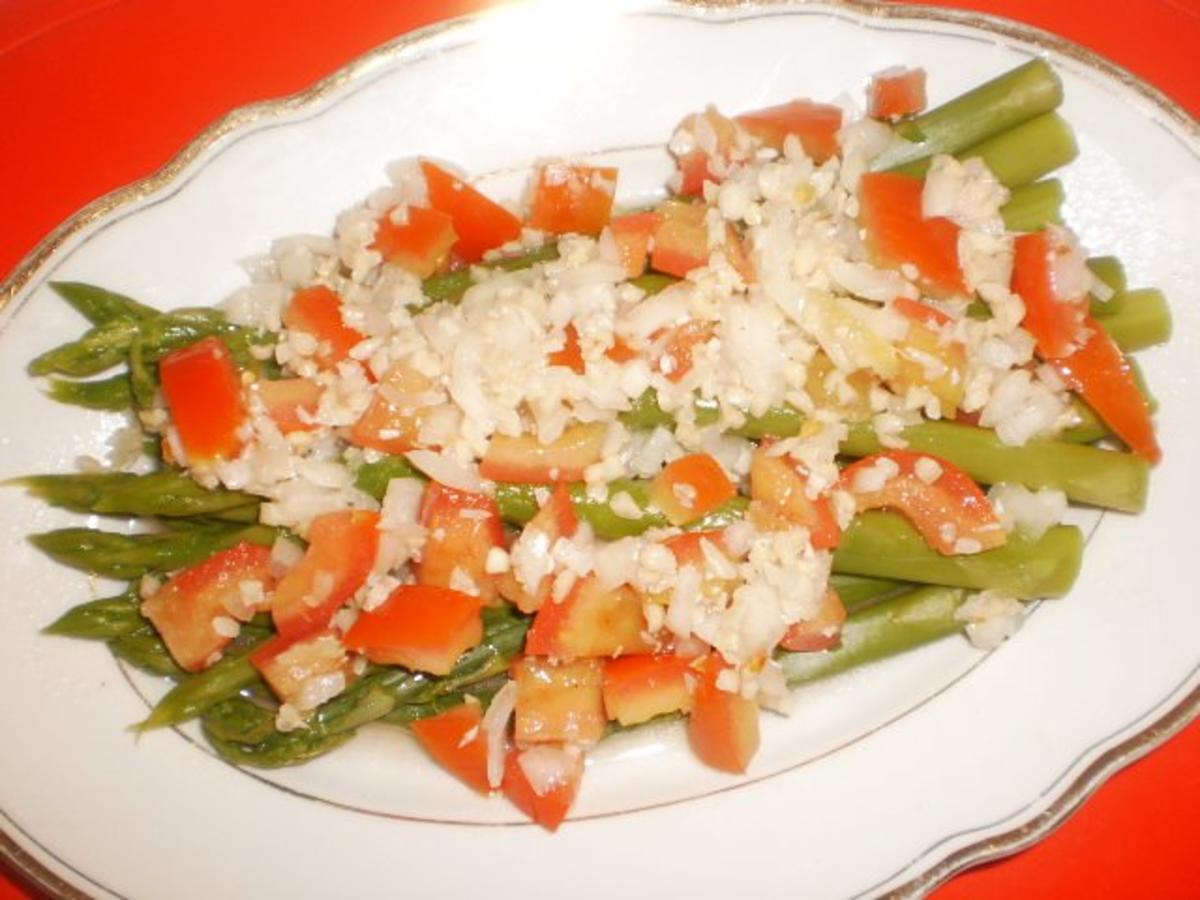 Gefüllte Crêpes mit mariniertem Spargel - einfach - 58 kcal/100g