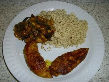 Rezept: Hähnchenfilet mit feurig scharfer Sauce Hähnchenfilet mit feurig scharfer Sauce - Rezept