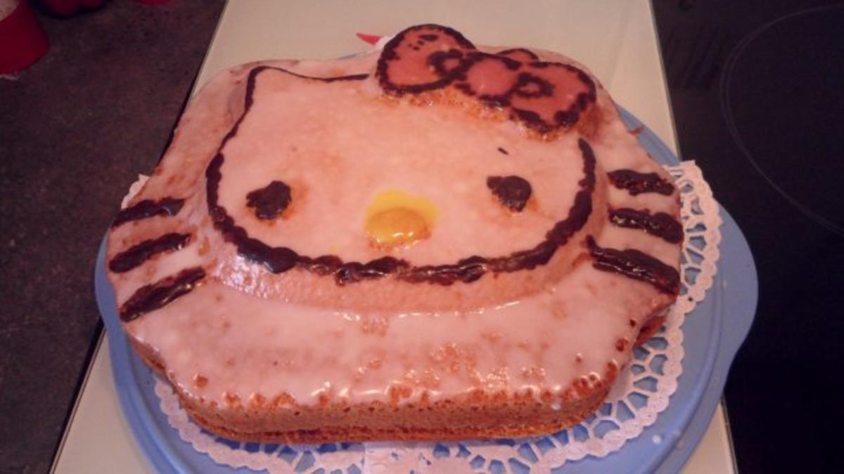 Hallo Kittykuchen zum Geburtstag meiner Enkelin   (Joghurtkuchen) - Rezept - Bild Nr. 2