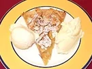 Grossif-Apfelkuchen mit Vanilleeis und Marzipan (Bruno Eyron) - Rezept