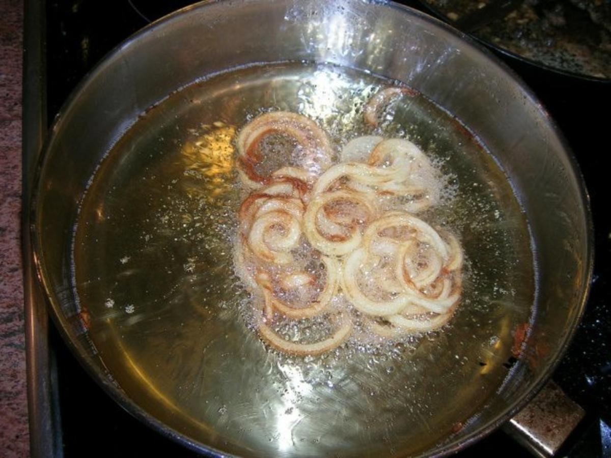 Stielkotelett mit Kapern und Sardellen, an geschmorten Tomaten mit Twister Kartoffeln - Rezept - Bild Nr. 8