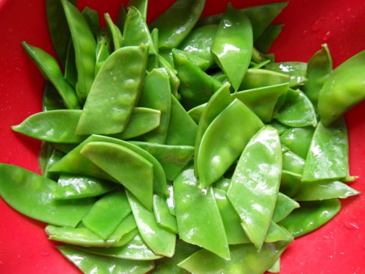 Zuckerschoten-Salat mit roter Paprika - Rezept - Bild Nr. 4