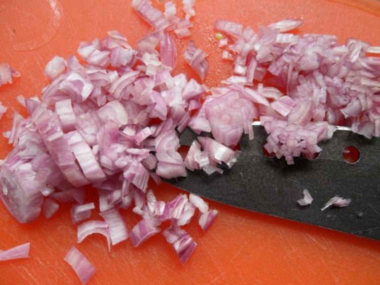 Zuckerschoten Salat mit roter Paprika - schnell &amp; einfach - von Miez