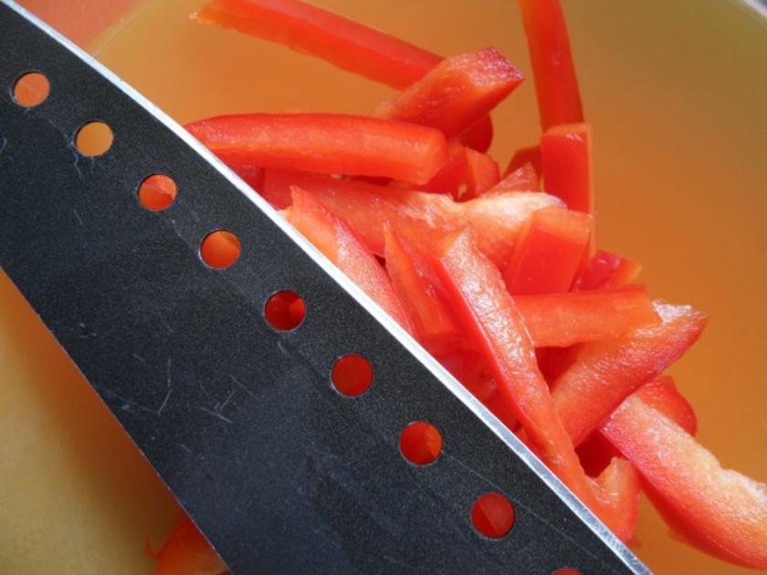Zuckerschoten Salat mit roter Paprika - schnell &amp; einfach - von Miez
