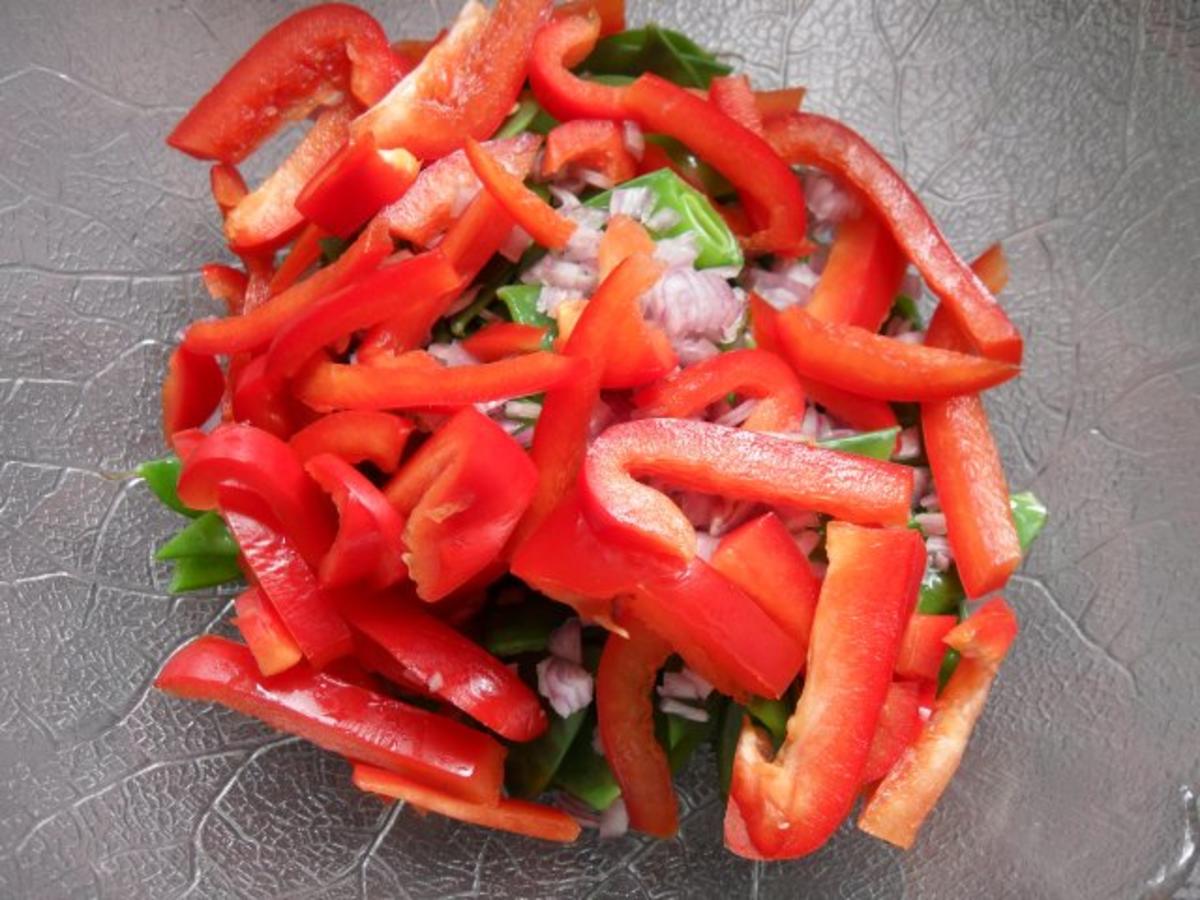 Zuckerschoten-Salat mit roter Paprika - Rezept - Bild Nr. 9