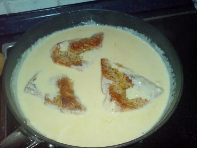 Rezept: Sahneschnitzel mit Salzkartoffeln Bild Nr. 2 Sahneschnitzel mit Salzkartoffeln - Rezept - Bild Nr. 2