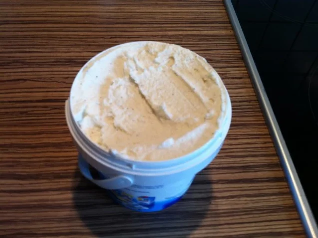"EISCREME" Vanilleeis - laktosefrei - für die Mama - Rezept
