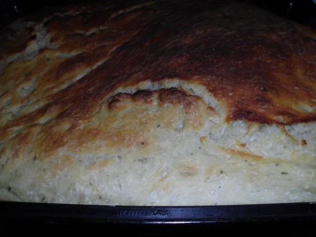 Rezept: Knoblauch-Kartoffelbrot Bild Nr. 3 Knoblauch-Kartoffelbrot - Rezept - Bild Nr. 3