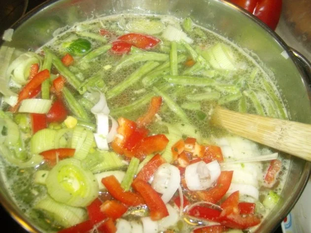 Rezept: Gemüsesüpchen Bild Nr. 5 Gemüsesüpchen - Rezept - Bild Nr. 5