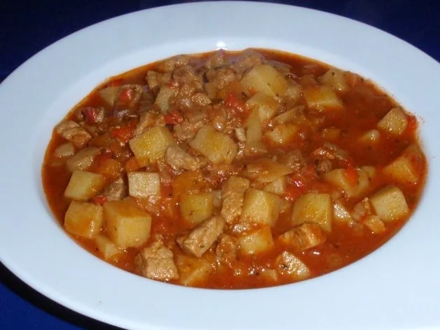 Gulaschsuppe nach Art des Hauses - Rezept