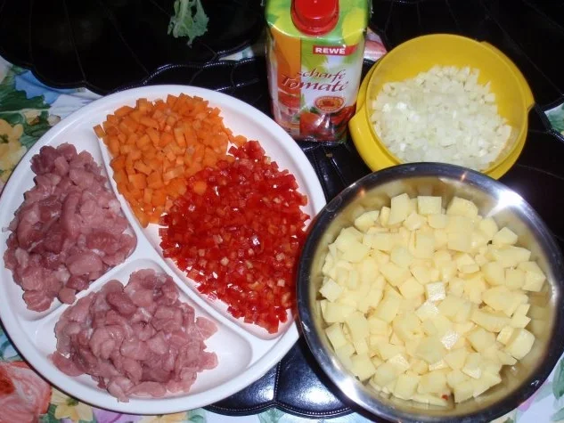 Gulaschsuppe nach Art des Hauses - Rezept - Bild Nr. 2