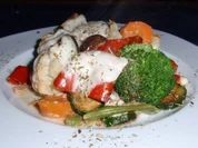 Bunter Gemüse-Auflauf mit Mozzarella überbacken - Rezept