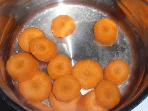 Bunter Gemüse-Auflauf mit Mozzarella überbacken - Rezept - Bild Nr. 3