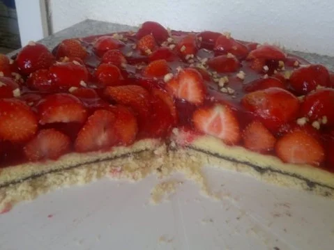 Feine Erdbeertorte - Rezept