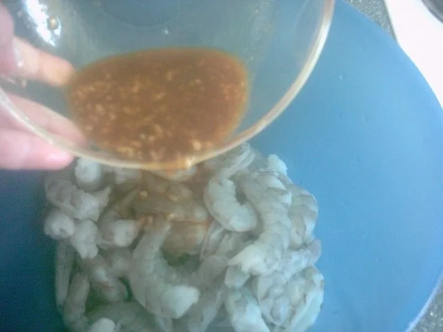 Rezept: Marinierte Garnelen in Sesamsoße Bild Nr. 4 Marinierte Garnelen in Sesamsoße - Rezept - Bild Nr. 4