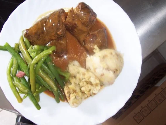 Rezept: Rinderroladen in pikanter Ausführung Bild Nr. 4 Rinderroladen in pikanter Ausführung - Rezept - Bild Nr. 4