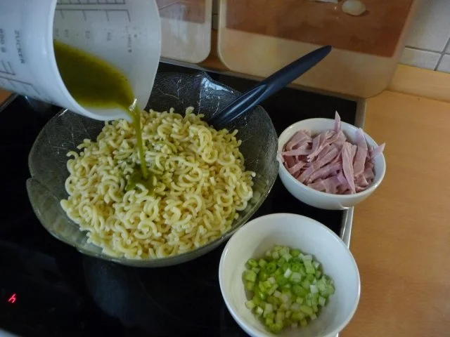 Rezept: Nudelsalat " Italienisch" Bild Nr. 4 Nudelsalat " Italienisch" - Rezept - Bild Nr. 4