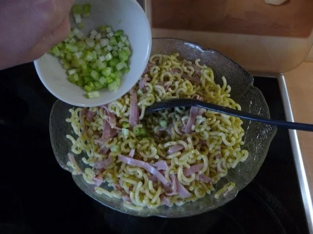 Rezept: Nudelsalat " Italienisch" Bild Nr. 6 Nudelsalat " Italienisch" - Rezept - Bild Nr. 6