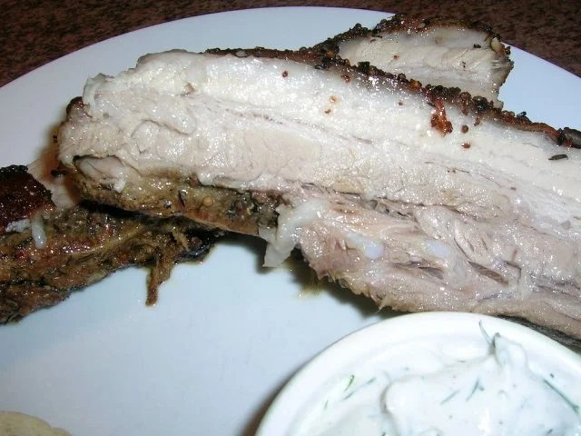 Schweinebauch  nach griechischer Suwlaki Art mit Ouzo und  Tzatziki - Rezept - Bild Nr. 5