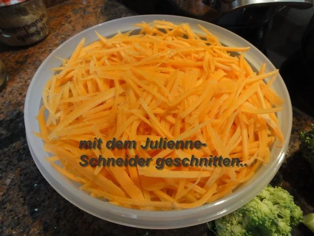 Rezept: Salatbar: KAROTTEN - SALAT Bild Nr. 2 Salatbar: KAROTTEN - SALAT - Rezept - Bild Nr. 2