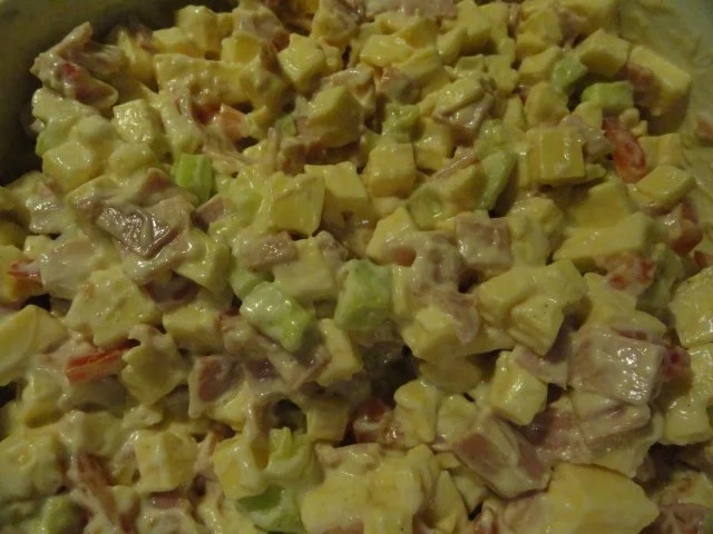 KÄSEsalat, den jeder mag - Rezept